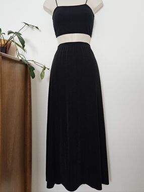 vintage 90s y2k grunge goth whimsigoth boho slinky indie urban midi maxi skirt